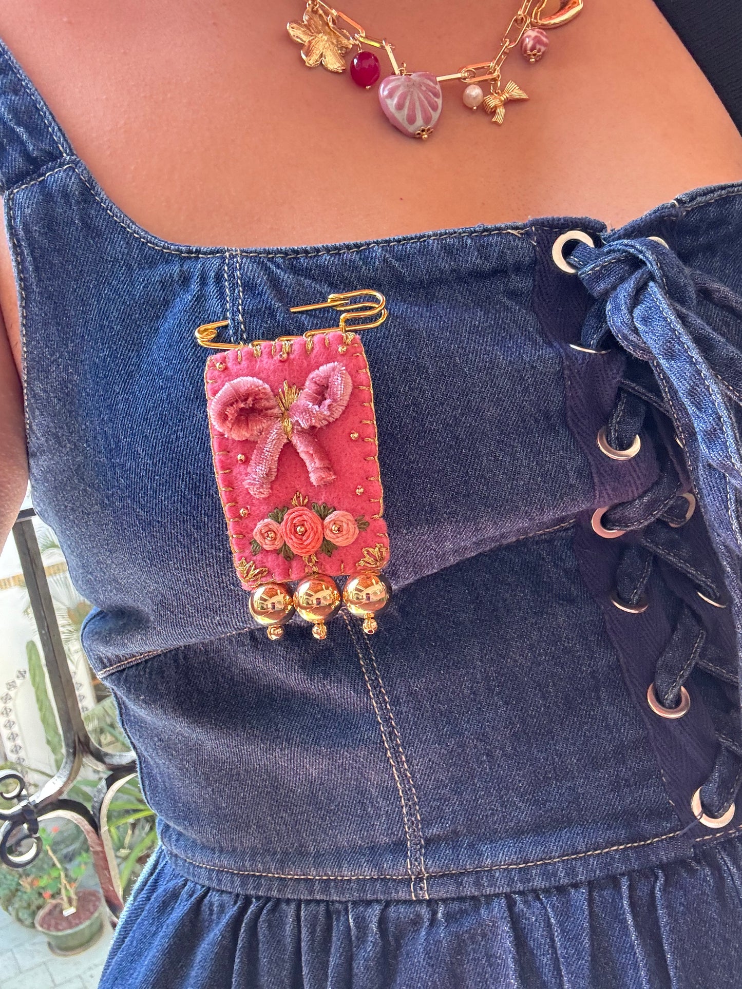 Coquette Pin