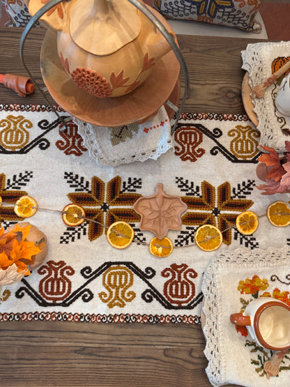 Fátima Table runner