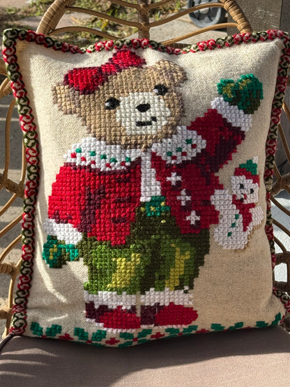Olivia pillowcase